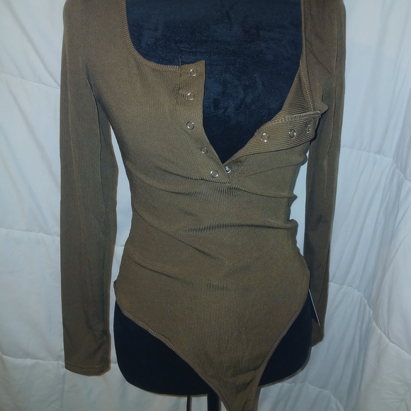 NWINRO Tops - Brown Long Sleeve Snap Top Body Suit